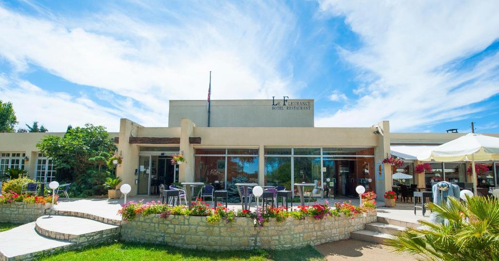 Logis Hotel & Restaurant Le Fleurance Exterior foto