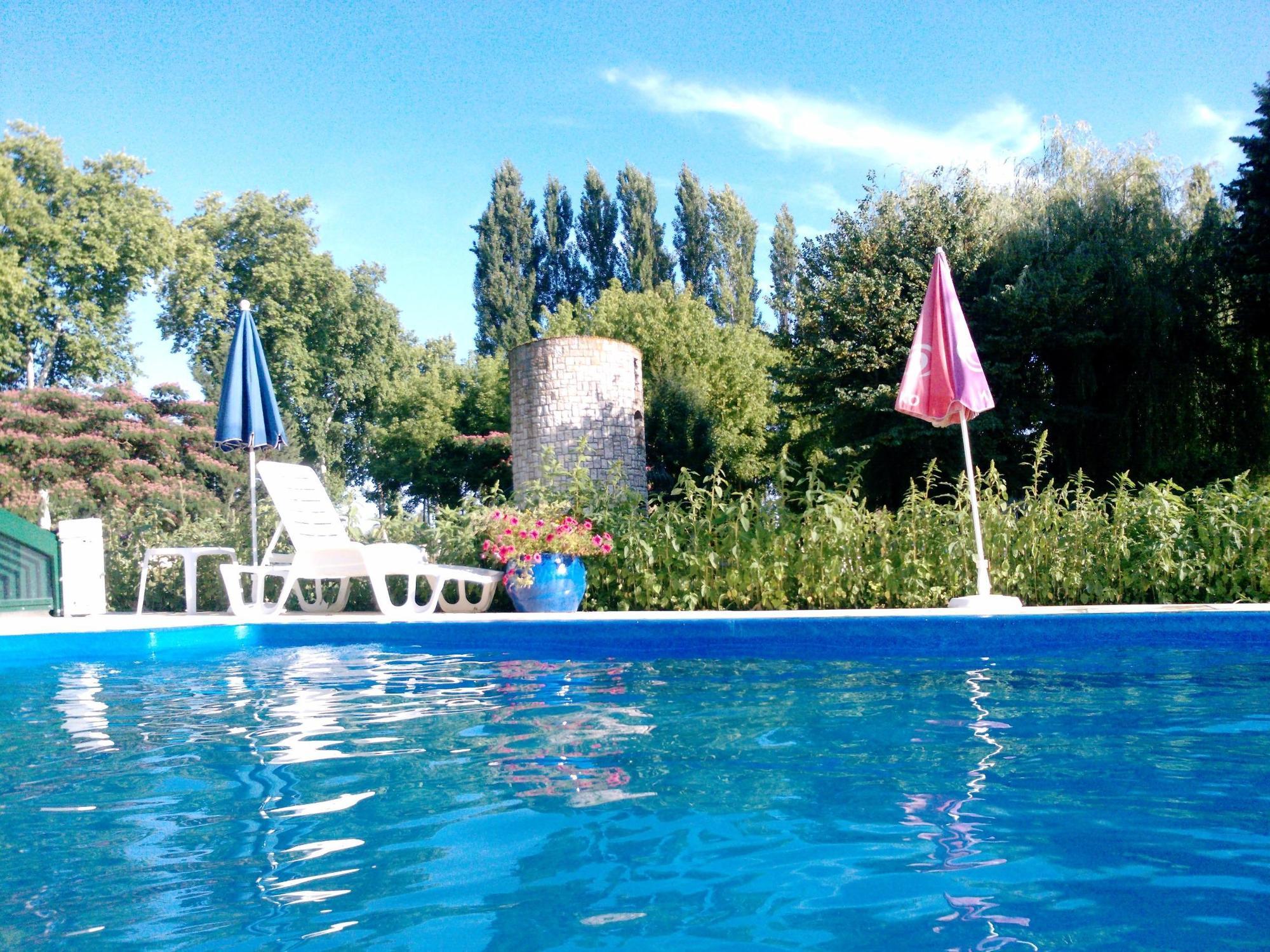 Logis Hotel & Restaurant Le Fleurance Exterior foto